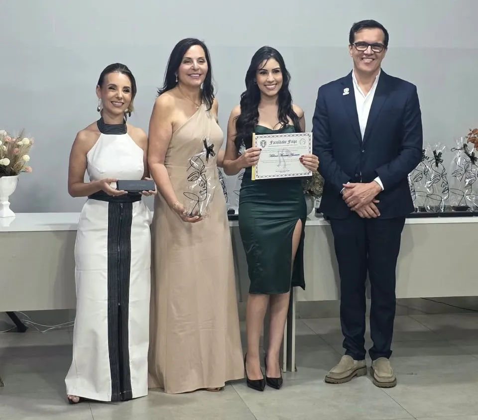 Formatura de especialistas da FAIPE Odontologia em Alfenas