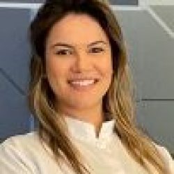 Professor Talita Nicaretta Canavarro